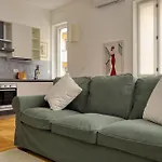 Just Urban - Bright New 2br In Center - M2 And M4 * 米兰