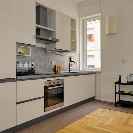 Just Urban - Bright New 2br In Center - M2 And M4 Mailand