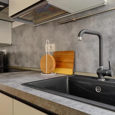 Apartament Just Urban - Bright New 2br In Center - M2 And M4 Mediolan