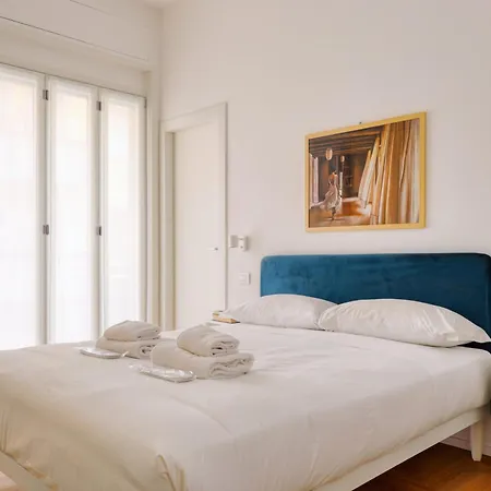 Just Urban - Bright New 2br In Center - M2 And M4 Apartament *