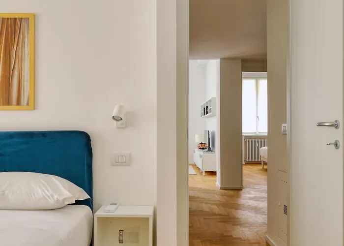 Just Urban - Bright New 2br In Center - M2 And M4 Apartment