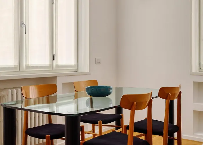 Apartment Just Urban - Bright New 2br In Center - M2 And M4